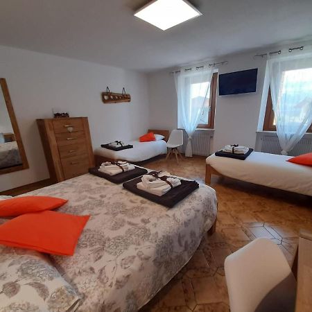 B&B La Casa Di Loretta Paderno Bagian luar foto
