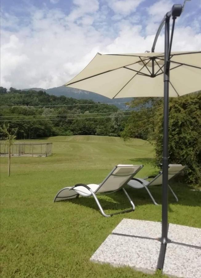 B&B La Casa Di Loretta Paderno Bagian luar foto